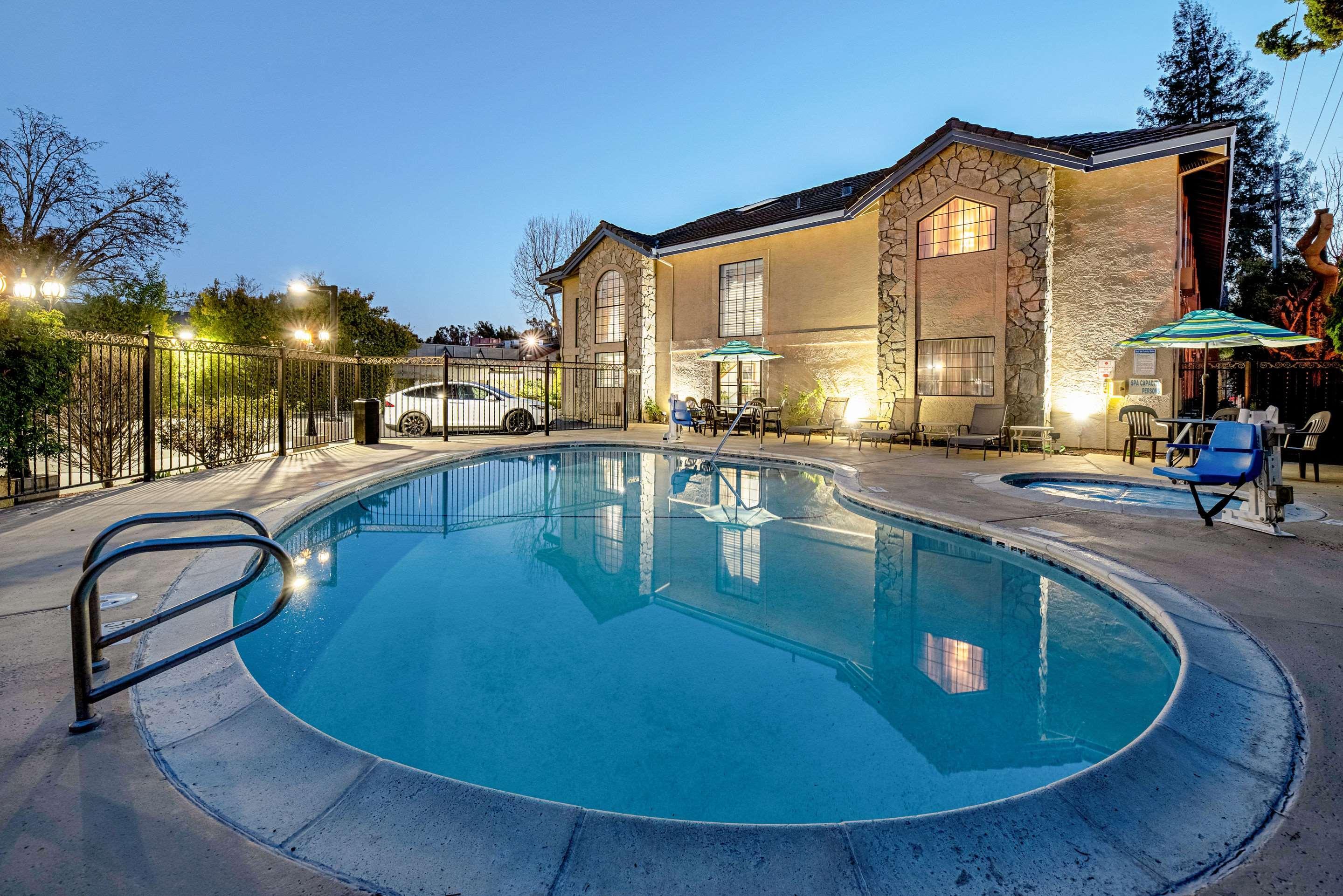 סן חוזה Clarion Inn Silicon Valley מראה חיצוני תמונה